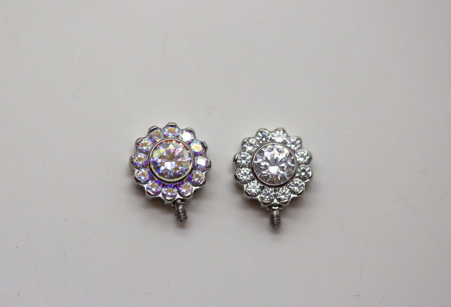 I.S. | Threaded Odyssey Flower Ends & Hubs - Avanti Body Jewelry