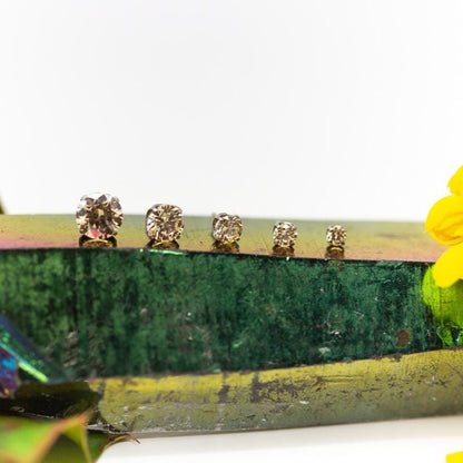 Prong Set Gem | Titanium Threadless Top For Nose, Ears & Lip - Avanti Body Jewelry